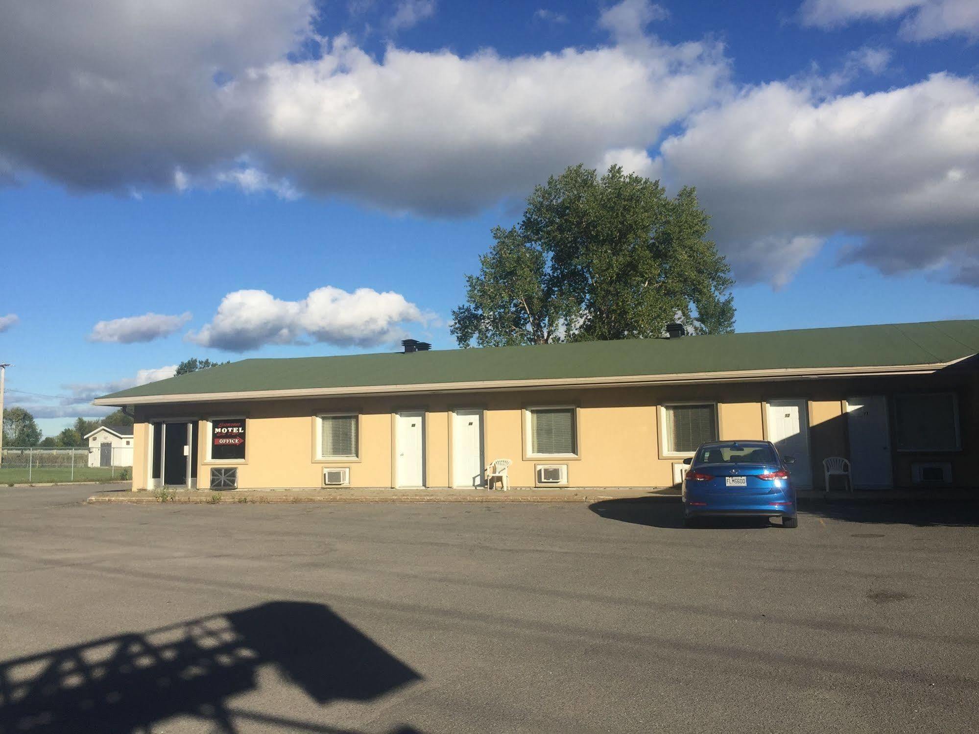 Motel Du Parc Masson ガティノー エクステリア 写真